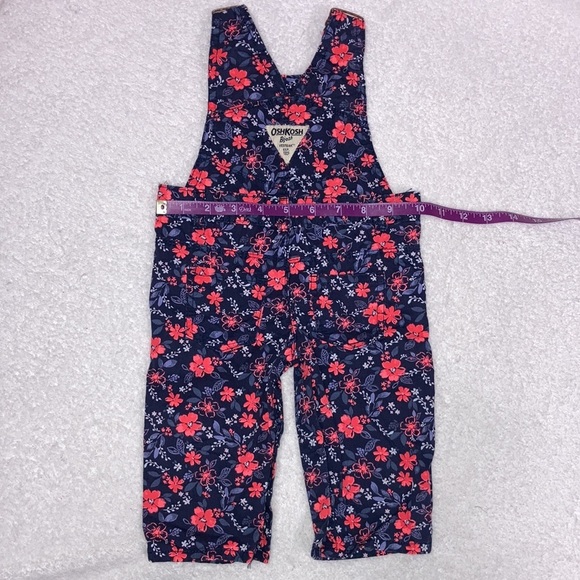 Oshkosh bright pink floral lightweight navy overalls 6m - Picture 4 of 7